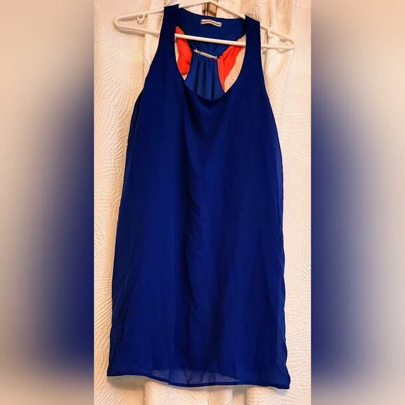 Dress - Picture 1 of 2